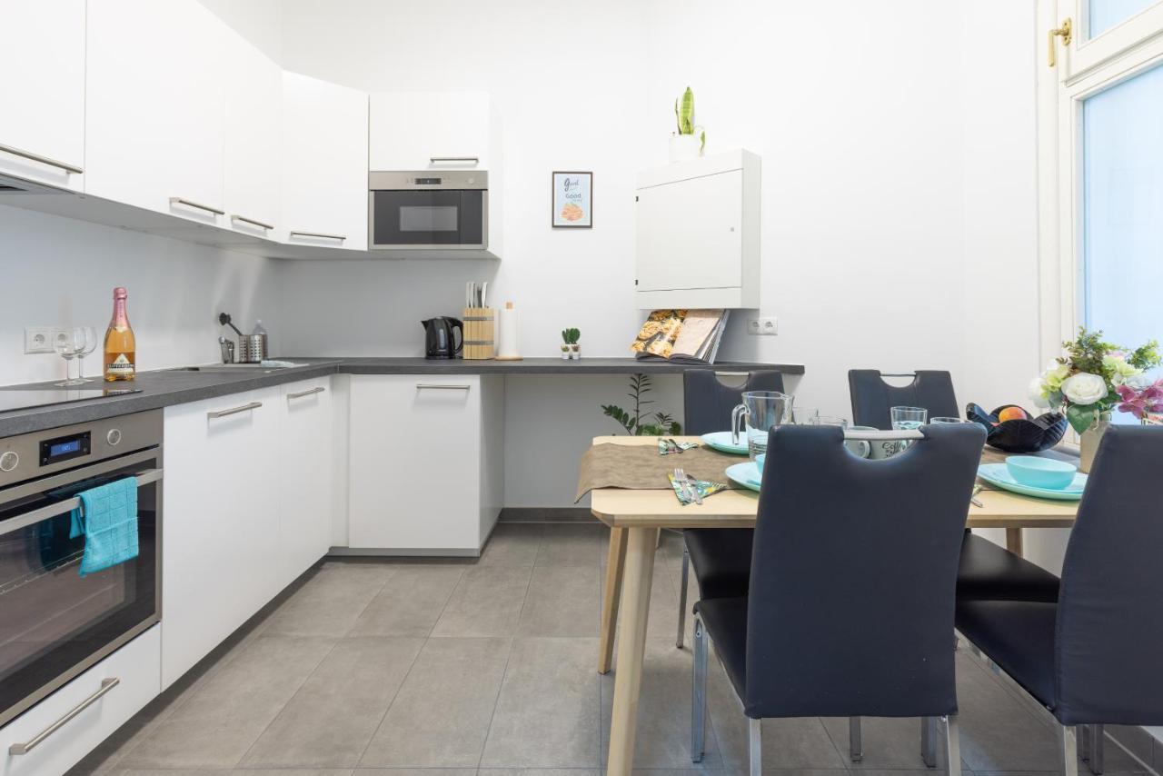 Yeshello Vienna Central Station Apartment Ngoại thất bức ảnh
